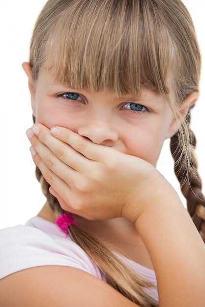 Как проявляется стоматит у детей во рту