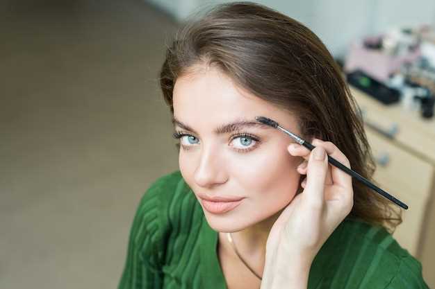 Красивый макияж глаз: секреты и основные этапы