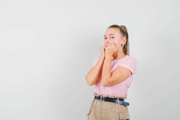 Какие симптомы могут сопровождать боль в щеке у ребенка?